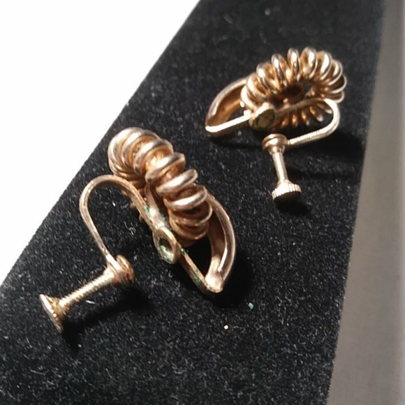 Gold Tone Spring Design Screw Back Earrings - Picture 2 of 4